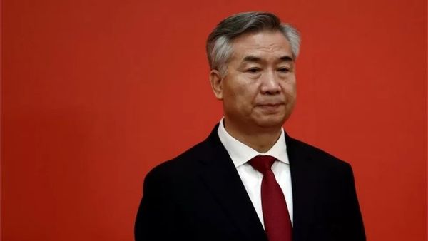 சீனாவை அடுத்த 5 ஆண்டுகளுக்கு ஆளப்போகும் 6 பேர் - ஷி ஜின்பிங்கால் தேர்ந்தெடுக்கப்பட்டவர்கள் யார்?