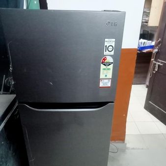 டெல்லியில் காதலியைக் கொன்று, துண்டு துண்டாக வெட்டி வீசிய சம்பவம்.. வெளிச்சத்திற்கு வந்தது எப்படி?