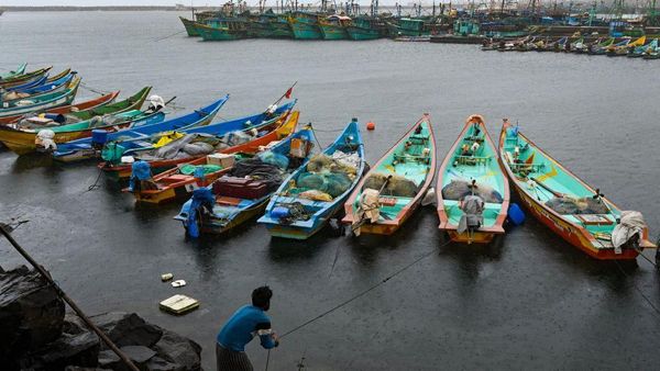 தமிழ்நாட்டில் தொடரும் மழை; இன்னொரு புயல் உருவாகிறதா?