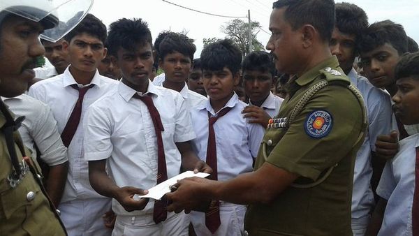 மூதூர் மாணவிகள் பாலியல் வன்முறை: தமிழ் - முஸ்லிம் இனங்களுக்கிடையில் முறுகல் நிலை