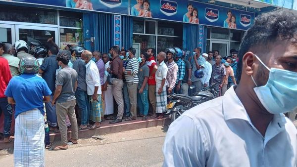 இலங்கை பொருளாதார நெருக்கடி எப்படி முடிவுக்கு வரும்? - 5 வாய்ப்புகள்