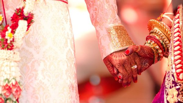 சென்னை: ஆயிரம் ரூபாயை தாண்டியது வீட்டு உபயோக சமையல் எரிவாயு சிலிண்டர் விலை