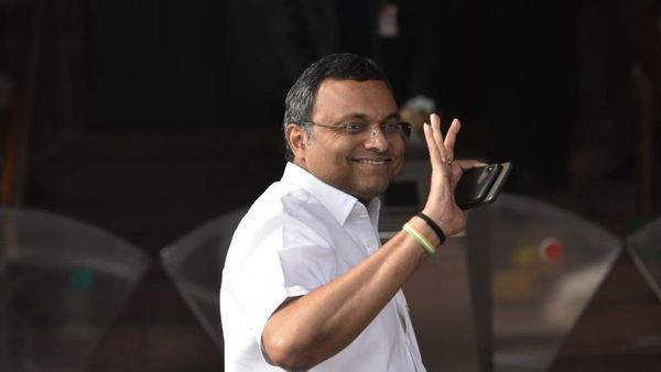 ப. சிதம்பரம், கார்த்தி சிதம்பரம் வீடுகளில் சோதனை நடத்தப்பட்டது ஏன்?
