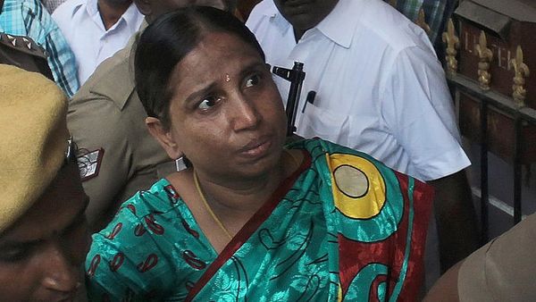 ராஜீவ் கொலை வழக்கில் நளினி, ரவிச்சந்திரன் விடுதலை மனு: நிராகரித்த உயர் நீதிமன்றம்