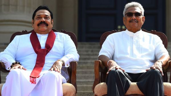 இலங்கை நெருக்கடி: கோட்டாபய ராஜபக்ஷ எங்கே? இதுவரை நடந்தது என்ன?