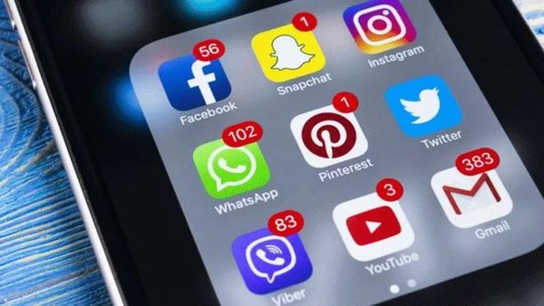 ஜேம்ஸ் பாண்ட் பாணியில் ரகசியங்களை கண்டுபிடிக்க ஹனி ட்ராப்.. சிக்கிய வெளியுறவுத் துறை ஊழியர்!