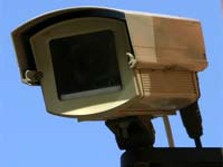 లోకల్ ట్రైన్లలో రహస్య కెమేరాలు