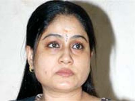 విజయశాంతి పార్టీ విలీనం 30న