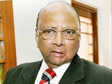 చిరు పార్టీకి పవార్ ఆఫర్