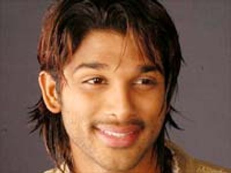 తండ్రి కోసం అల్లు అర్జున్ ప్రచారం