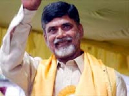 బాబు రథచక్రాల కింద మనిషి