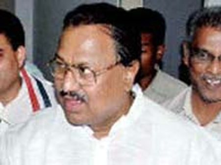 వాయలార్‌ రవితో డీఎస్‌ భేటీ