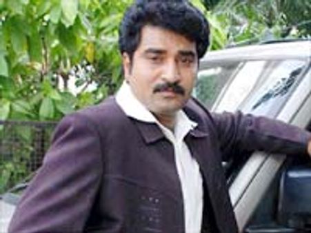 జూ.ఎన్టీఆర్ కే సాధ్యం: రాజీవ్ కనకాల