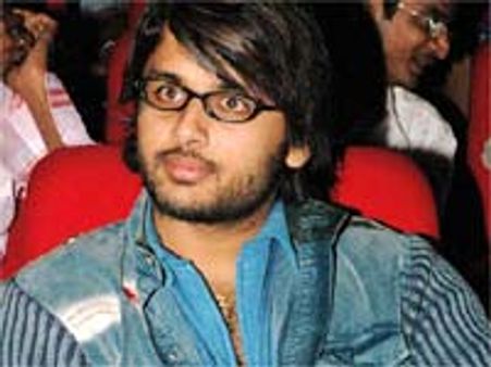 తొలిసారి హీరో నితిన్ ఓటు