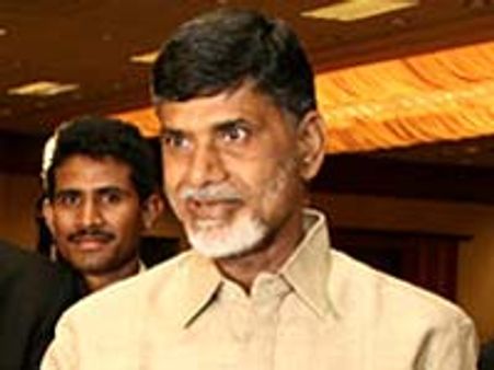 చంద్రబాబుతో కారత్ భేటీ
