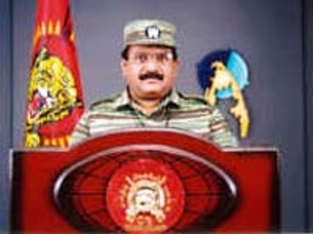 'రాజీవ్ హత్యకు ప్రభాకరన్ కుట్ర'