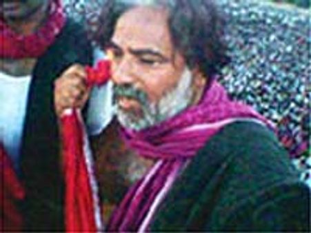 గద్దర్‌ పై కేసులు ఎత్తివేయాలి