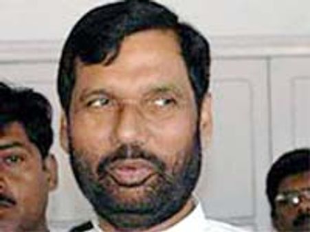 ఎన్డీయెతో జత కట్టను: పాశ్వాన్