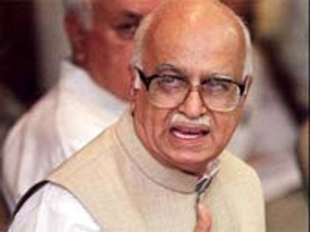 ప్రతిపక్ష నేతగా అద్వానీయే