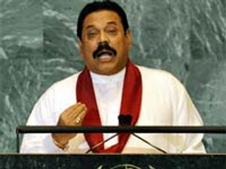 తమిళ ప్రజలపై యుద్ధం కాదు: రాజపక్సే