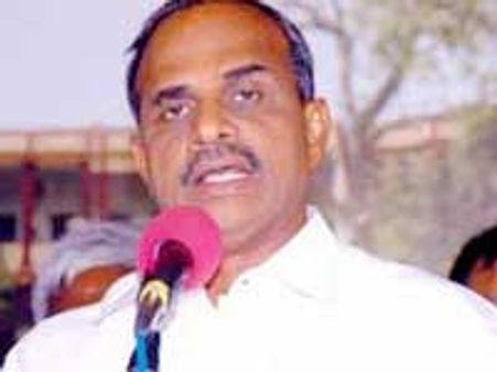 వైయస్ కొలువులో మంత్రులు వీరే