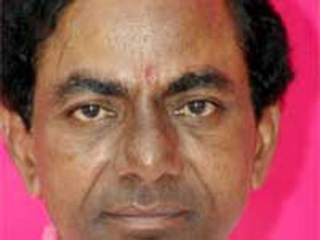 నేల విడిచి సాము