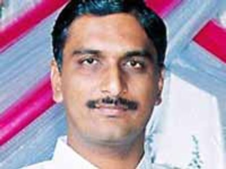 తెలంగాణకు పిచ్చి శాఖలు: హరీష్‌