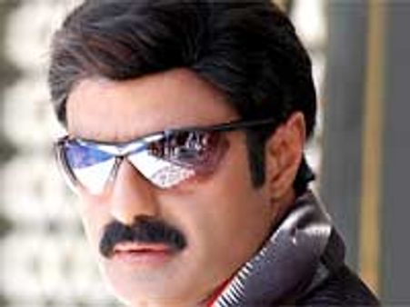 బాలకృష్ణ కాల్పులకు ఐదేళ్ళు