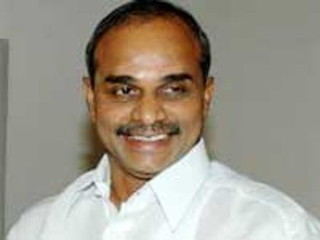 ఉద్యోగులందరికీ ఇళ్ళ స్ధలాలు