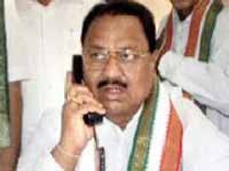 వైయస్ వ్యాఖ్యలపై చెప్పలేను: డిఎస్