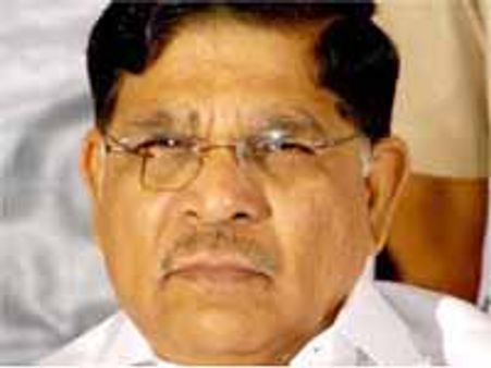 అల్లు అరవింద్‌ కు కోర్టు నోటీసు