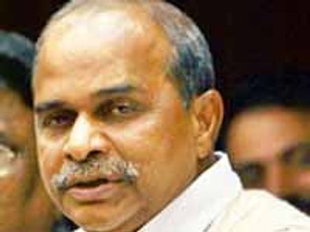 ఈర్ష్యాద్వేశాలు వద్దు: వైయస్ సూచన