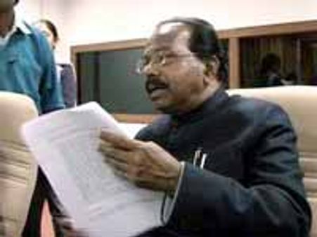 మందా దాడిపై మొయిలీ ఆరా