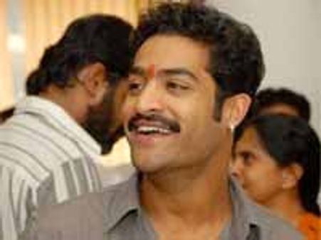 టిడిపిలో సంక్షోభం లేదు: జూ.ఎన్టీఆర్