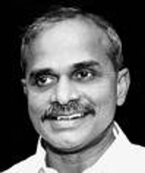 ఆదిలాబాద్ ప్రగతికి వైఎస్ హామీ