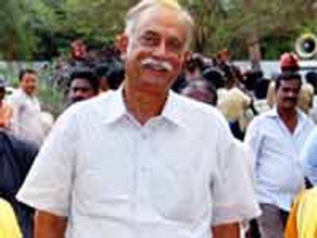 రామారావుకు అశోక్‌గజపతి పరామర్శ