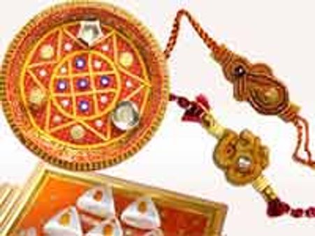 వైయస్, బాబు, చిరుల రక్షాబంధన్