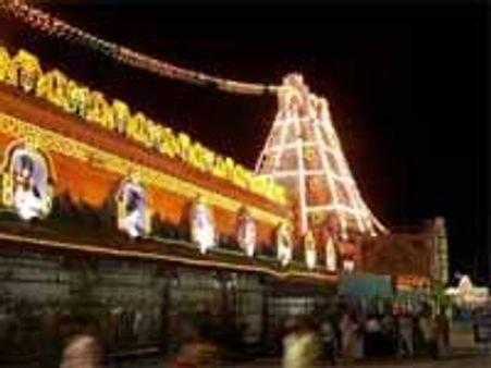 తిరుపతి లడ్డూల కొరత