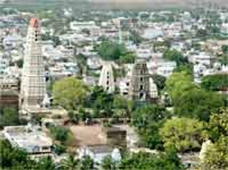 వైద్య విద్యార్థిని దారుణ హత్య