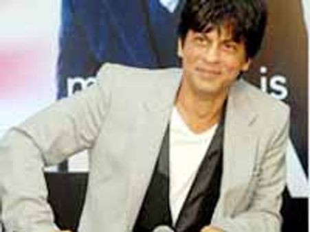 అమెరికా దయగా ఉండాలి: షారూఖ్