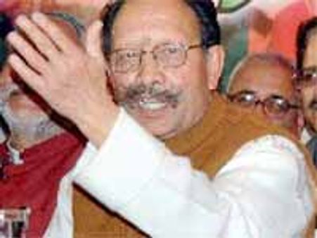 మరో బిజెపి నేత తిరుగుబాటు