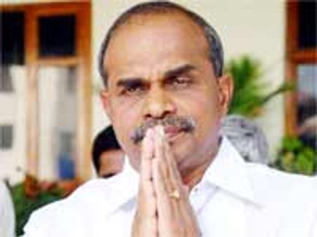 సిఎం కోసం అడవిలో గాలింపు