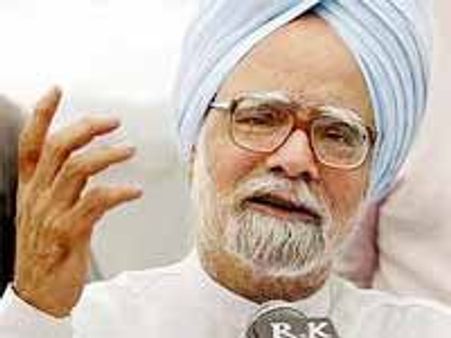 వైయస్ రోల్ మోడల్: ప్రధాని