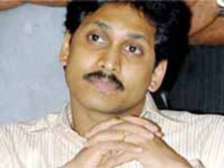 జగన్ కాకపోతే రాజీనామా: మంత్రి