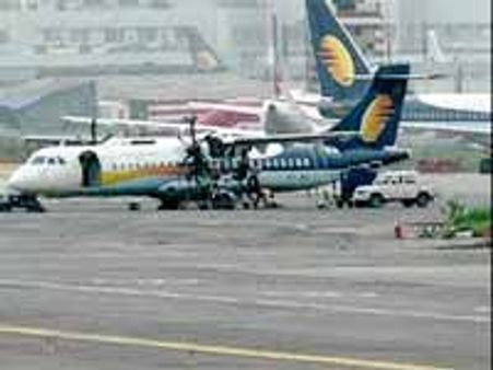 సమ్మె విరమణకు పైలట్లు ఓకే