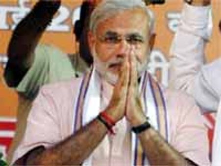 మోడీకి నోటీసు ఇవ్వం: నానావతి