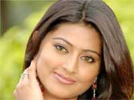 స్నేహపై ఆకతాయి దుష్ప్రవర్తన