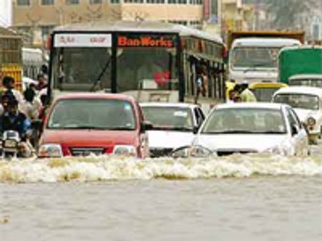 కర్నాటకలో వరద మృతులు 86 మంది