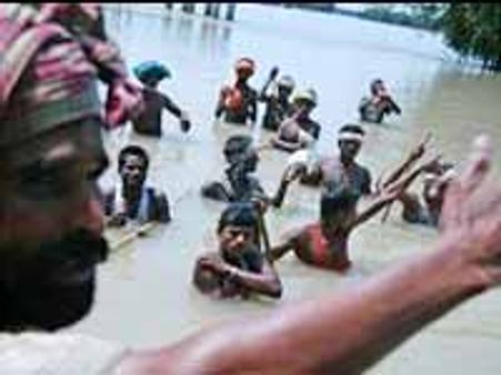 పొంగుతున్న కుందూ: నంద్యాలకు భయం