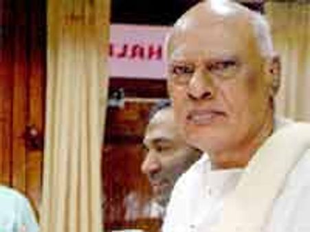 యుద్ధ ప్రాతిపదికన చర్యలు: ధర్మాన